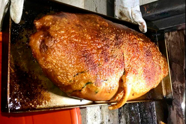 Lechona con tradición y sabor